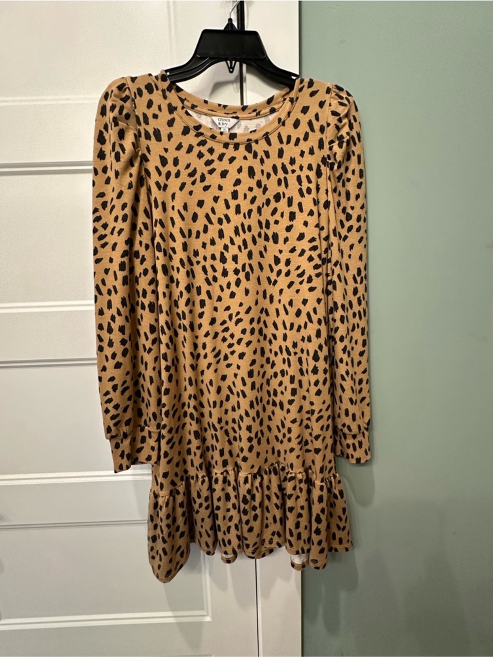crown & ivy Tan Leopard-Print Long Sleeve Ruffle-Hem Dress